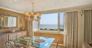 Condo | Private kitchen