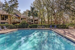 Outdoor pool - 3062-club-villas (Fernandina Beach)