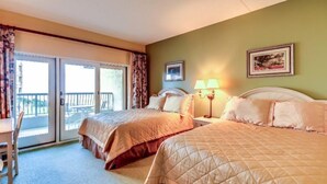 Condo | 2 phòng ngủ, bàn, nôi/giường cho trẻ sơ sinh 