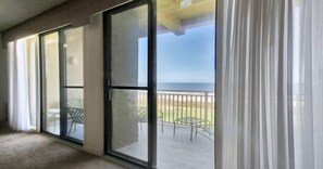 House | Balcony