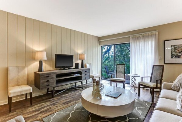 Condo | 2 habitaciones, escritorio, cunas y wifi gratis 