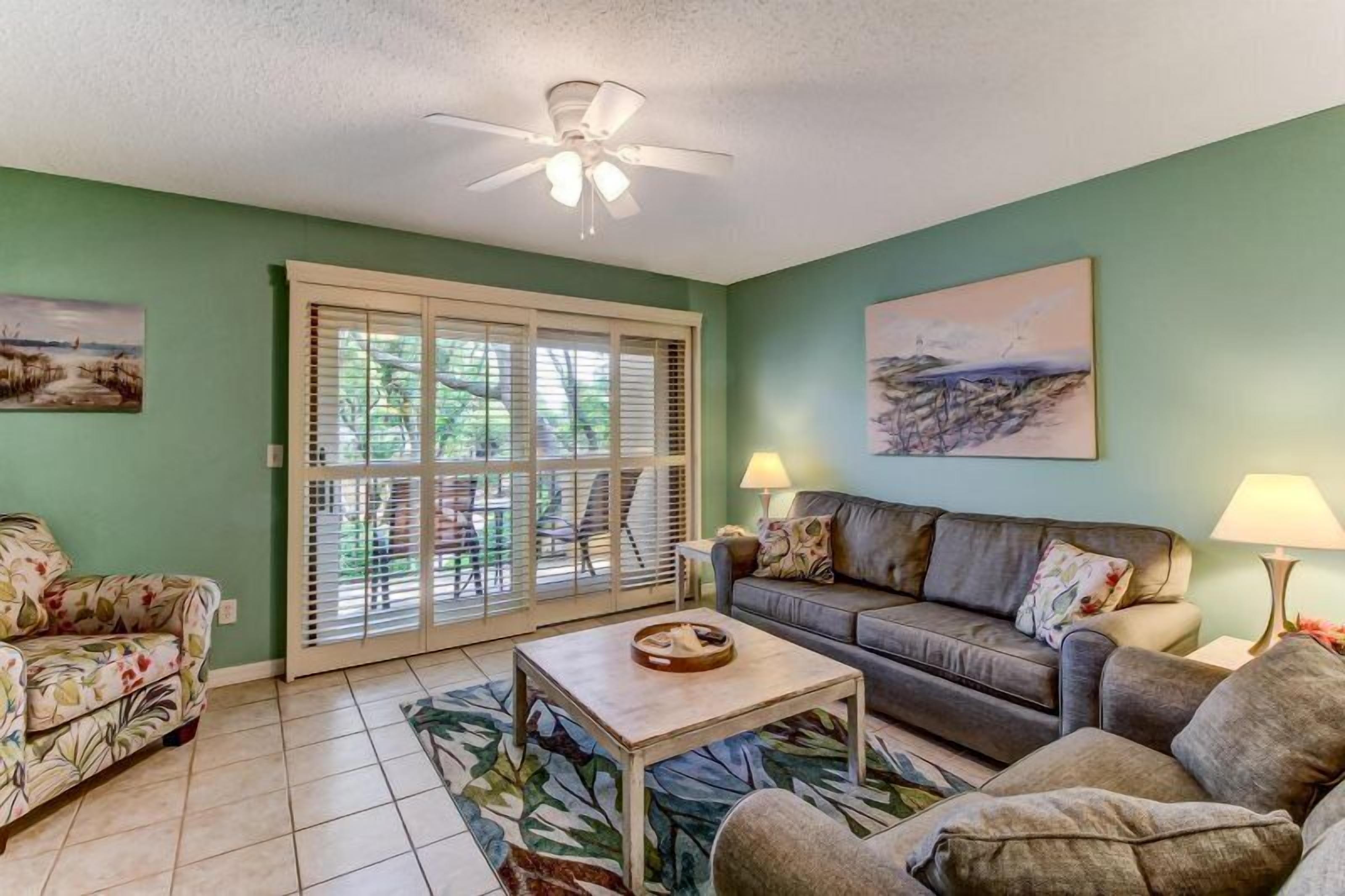 House | Living room | Flat-screen TV