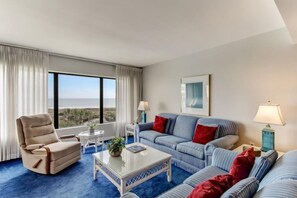 Condo | Living room