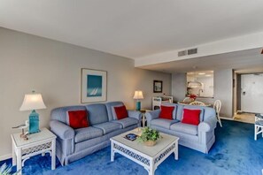 Condo | Living room | Flat-screen TV