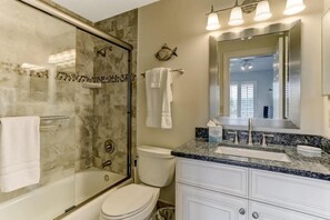 House | Bathroom - 207-sailmaker (Fernandina Beach)