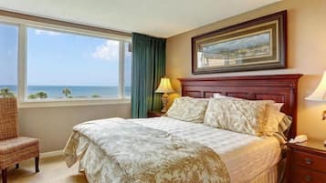 Vila | 3 quartos, escrivaninha, berços, Wi-Fi de cortesia