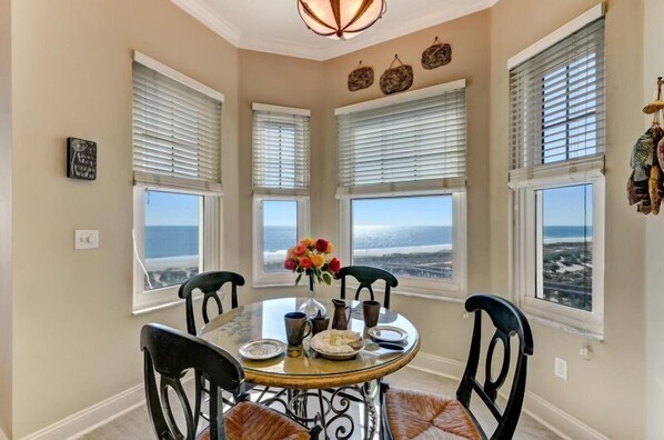 Private kitchen - 25-ocean Place (Fernandina Beach)