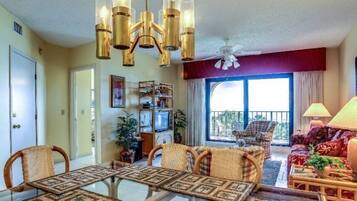 單棟房屋 | 客廳 | 平面電視