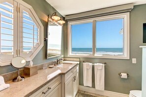 House | Bathroom | Shampoo - 712-sailmaker (Fernandina Beach)