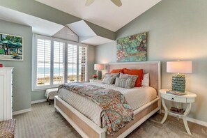 Casa | 3 quartos, escrivaninha, berços, Wi-Fi de cortesia