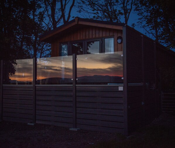 Cabin | Exterior