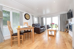 Cabin | Living room