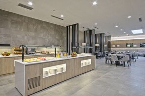 Daily buffet breakfast for a fee