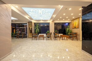 Lobby lounge - Gul Otel (Istanbul)