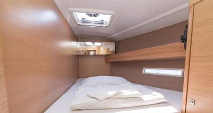 45 Sailboat Veleros Colombia