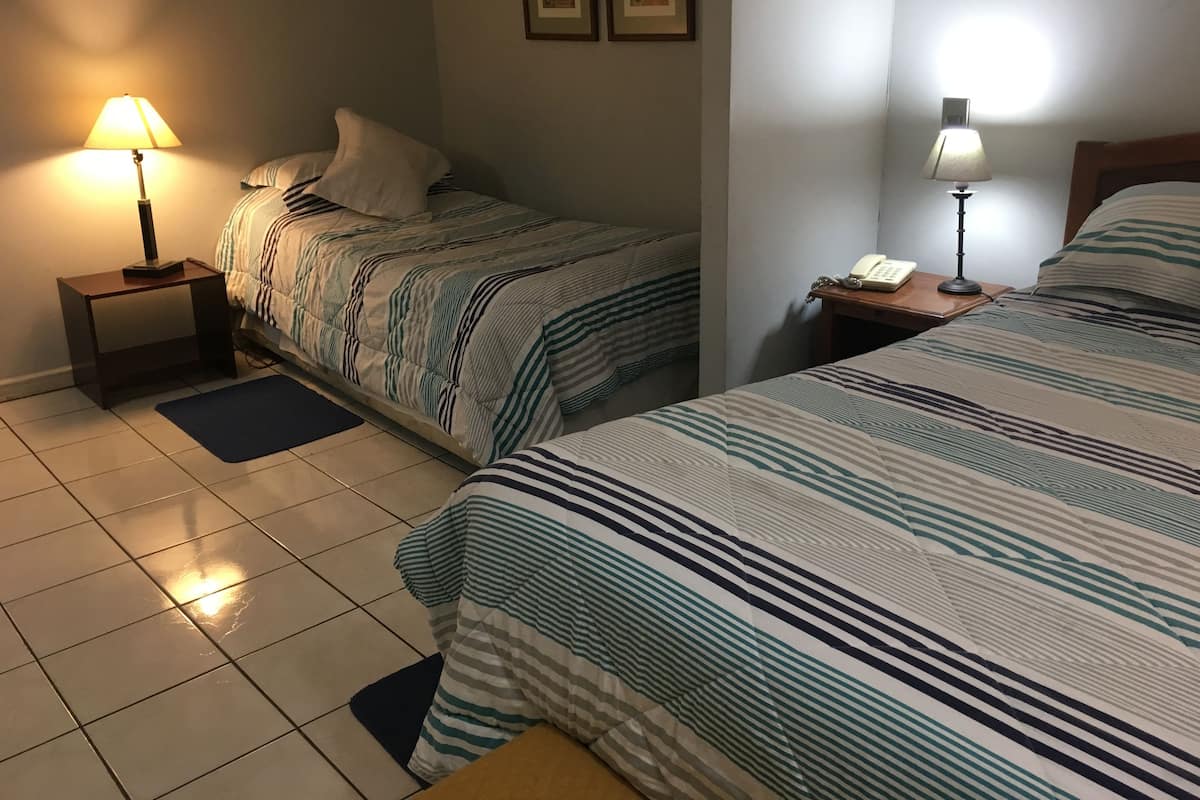 1 bedroom, minibar, in-room safe, blackout drapes