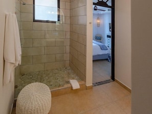 House | Bathroom