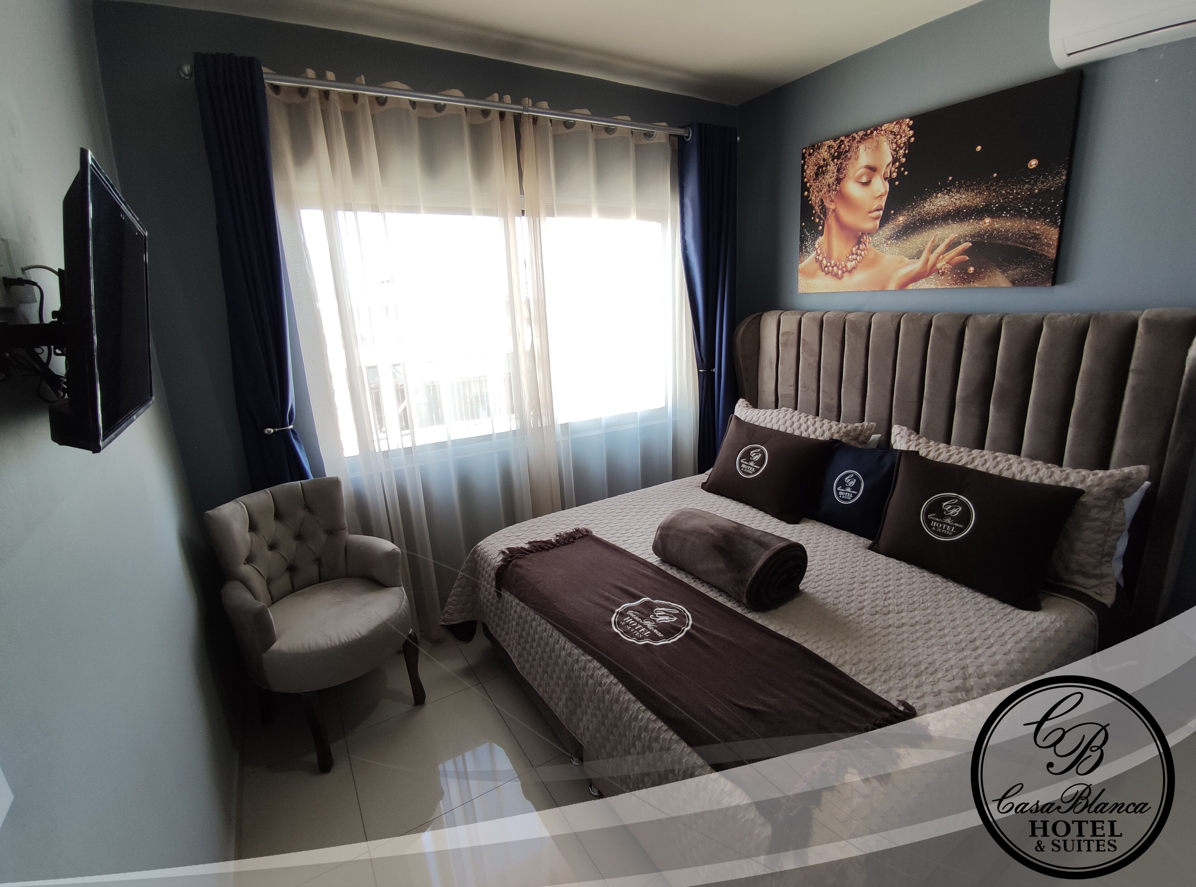 Classic Suite, 1 Bedroom | Individually decorated, individually furnished, iron/ironing board