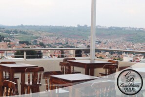 Terrace/patio - Hotel Casa Blanca & Suites (Tepatitlan de Morelos)