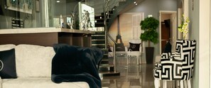Smart TV de 32 pulgadas con canales por cable, una televisión