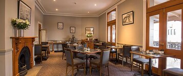 Televisión de pantalla plana