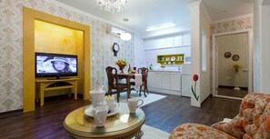 ANGEL DREAM | Living area | Flat-screen TV - Angel Dream Pension (Pyeongchang)