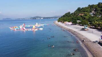 Private beach, beach cabanas, sun loungers, beach volleyball