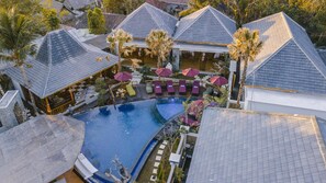 Outdoor pool - L.Good Lembongan Island Villas (Lembongan Island)
