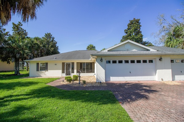 House, 4 Bedrooms | Exterior