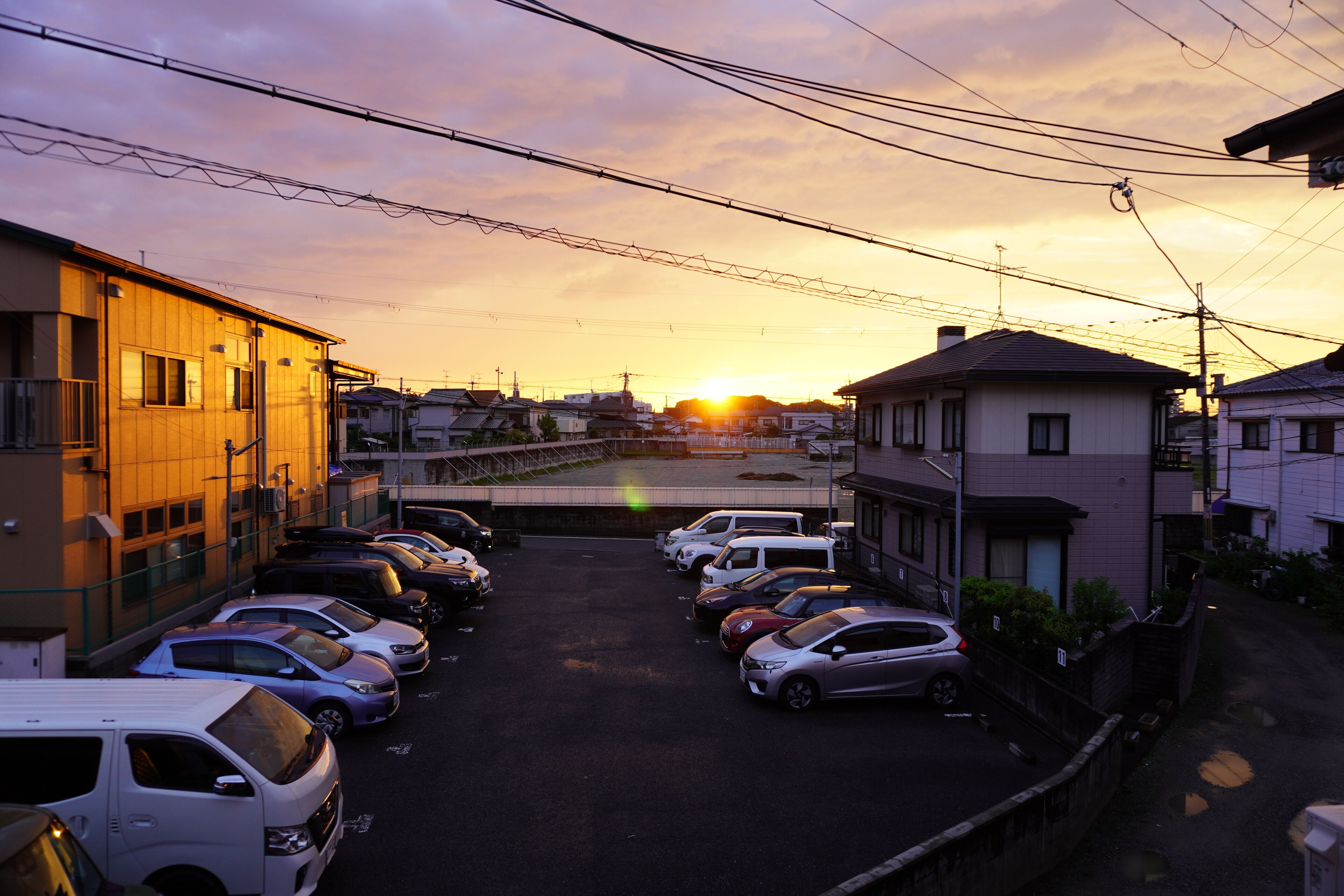 Casa económica, dormitorio mixto | Terraza o patio
