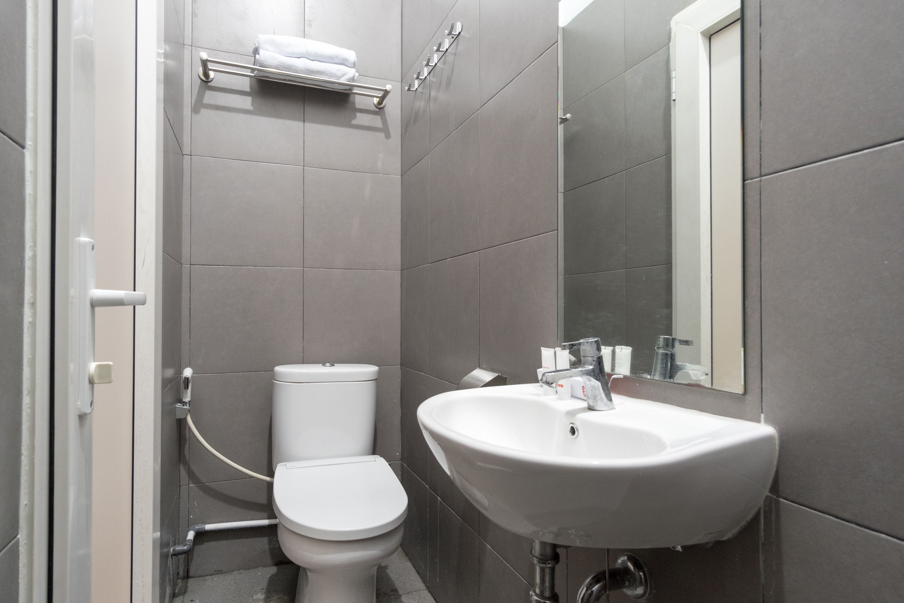 Photo - Hotel O Royal Guest House