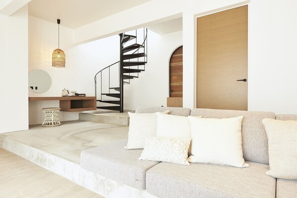 华丽套房 | 高档床上用品、客房内保险箱、免费 WiFi、床单