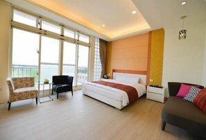 House (Flagship Property) | Desk, blackout curtains, free WiFi, bed sheets - Kuan Pin Best Villa (Wujie)