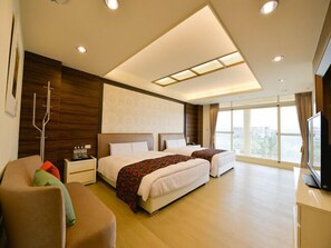 House (Four Season 2) | 1 bedroom, desk, blackout curtains, free WiFi - Kuan Pin Four Season Villa (Wujie)