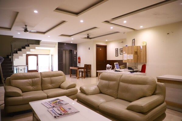 Lobby - Kumar Residency (Noida)