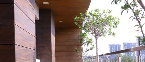 Elite Studio | Balcony view