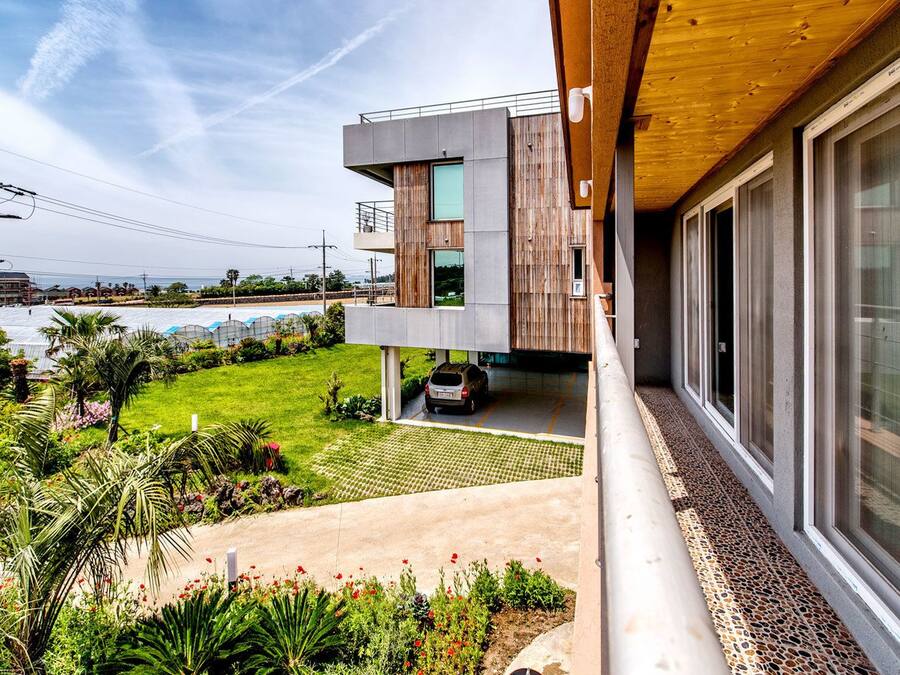 Arpeggio Family | Sacada