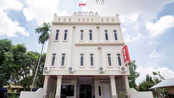 Mặt tiền nơi lưu trú