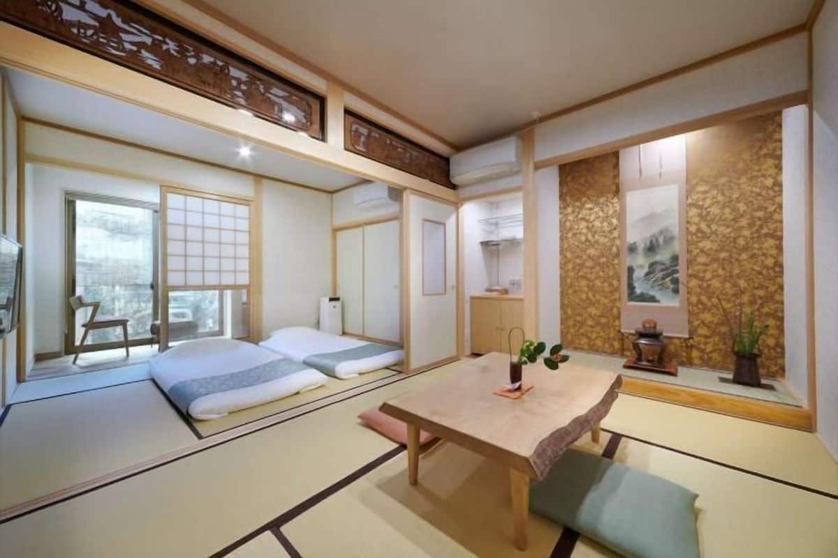 1 bedroom, soundproofing, free WiFi, bed sheets