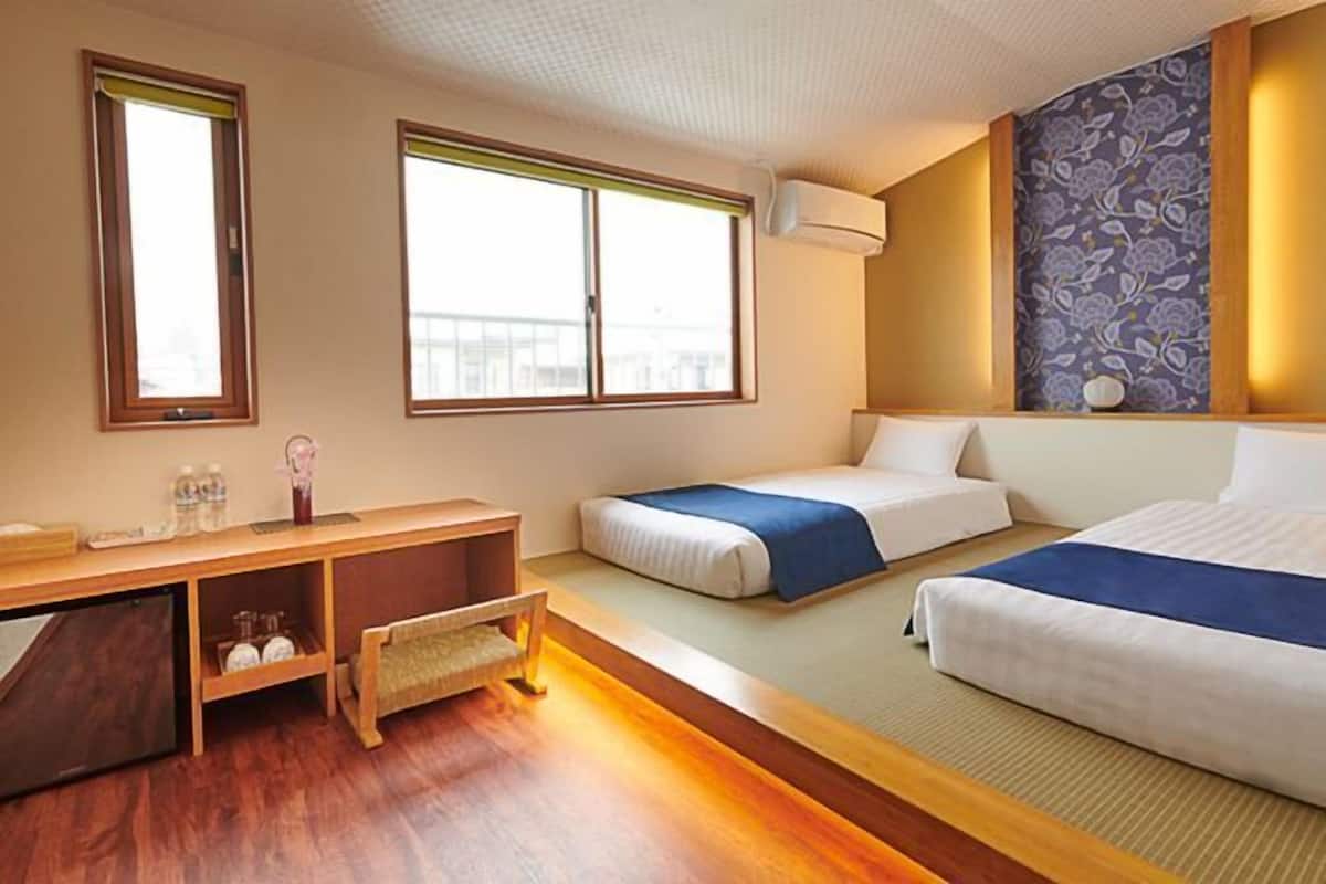 1 bedroom, soundproofing, free WiFi, bed sheets