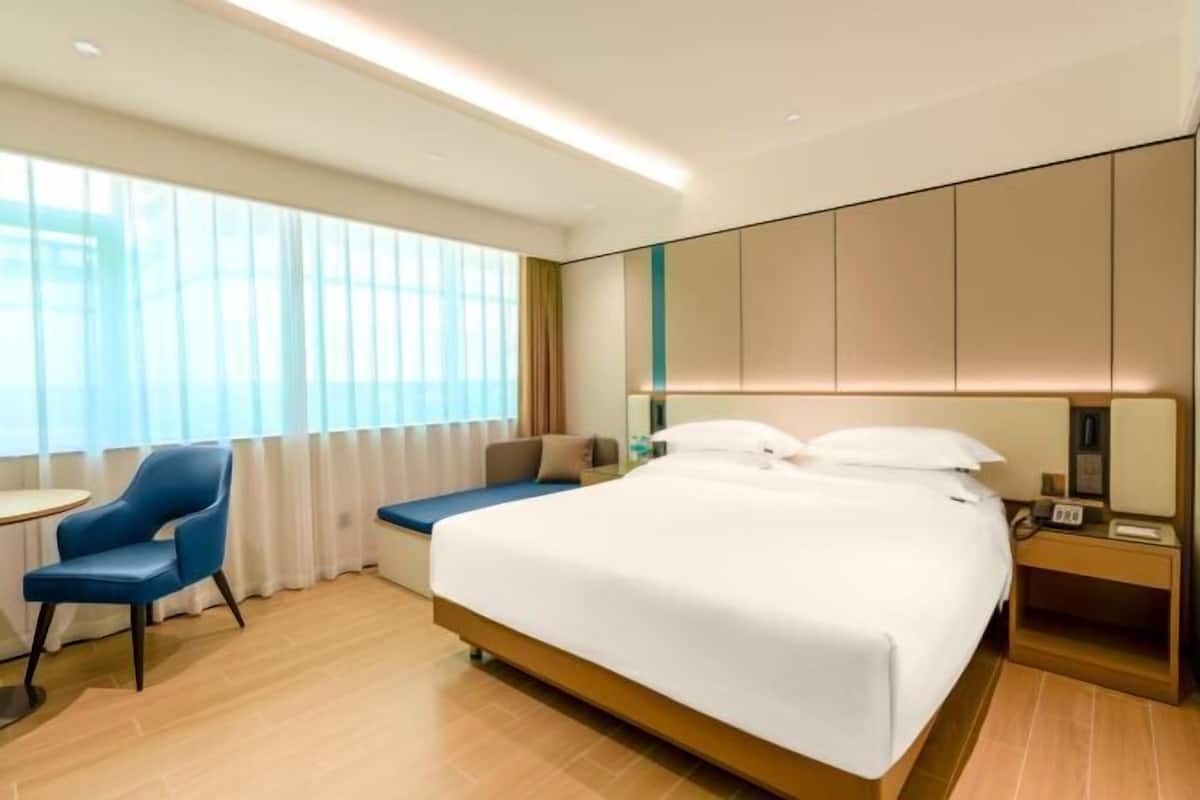 1 bedroom, minibar, in-room safe, free WiFi