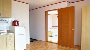 Unclassified image, 5 of 16, button - Getbawi Pension Jeju (Seogwipo)