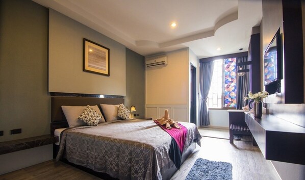 Dobbeltrom – superior | Skrivebord, wi-fi (inkludert) og sengetøy