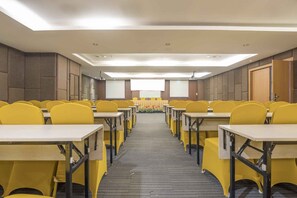 Meeting facility - Aswin Hotel Makassar (Makassar)