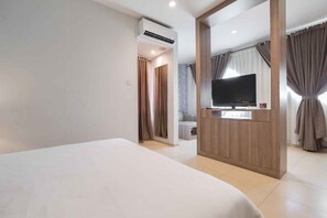 Quarto executivo, 1 cama de casal, vista para a cidade | 1 quarto, roupas de cama premium, individualmente decorados