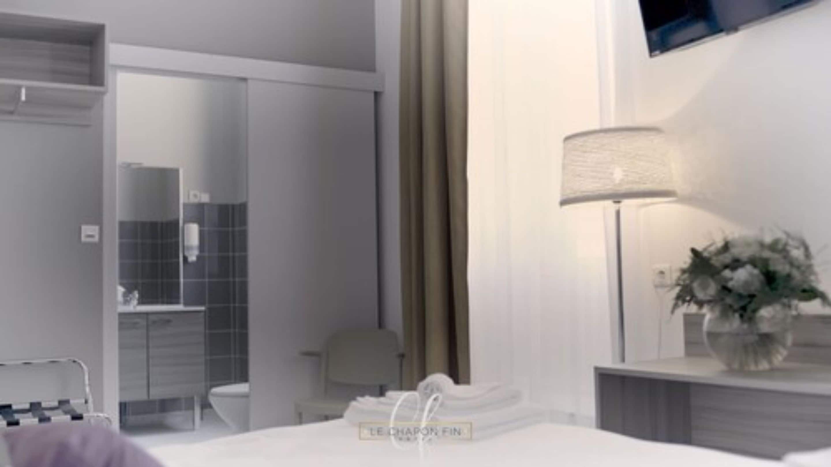 Premium bedding, memory foam beds, in-room safe, desk