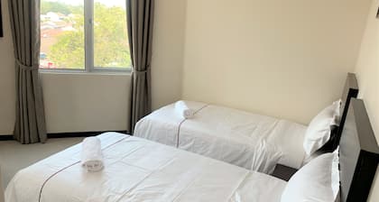 DCozy Hotel