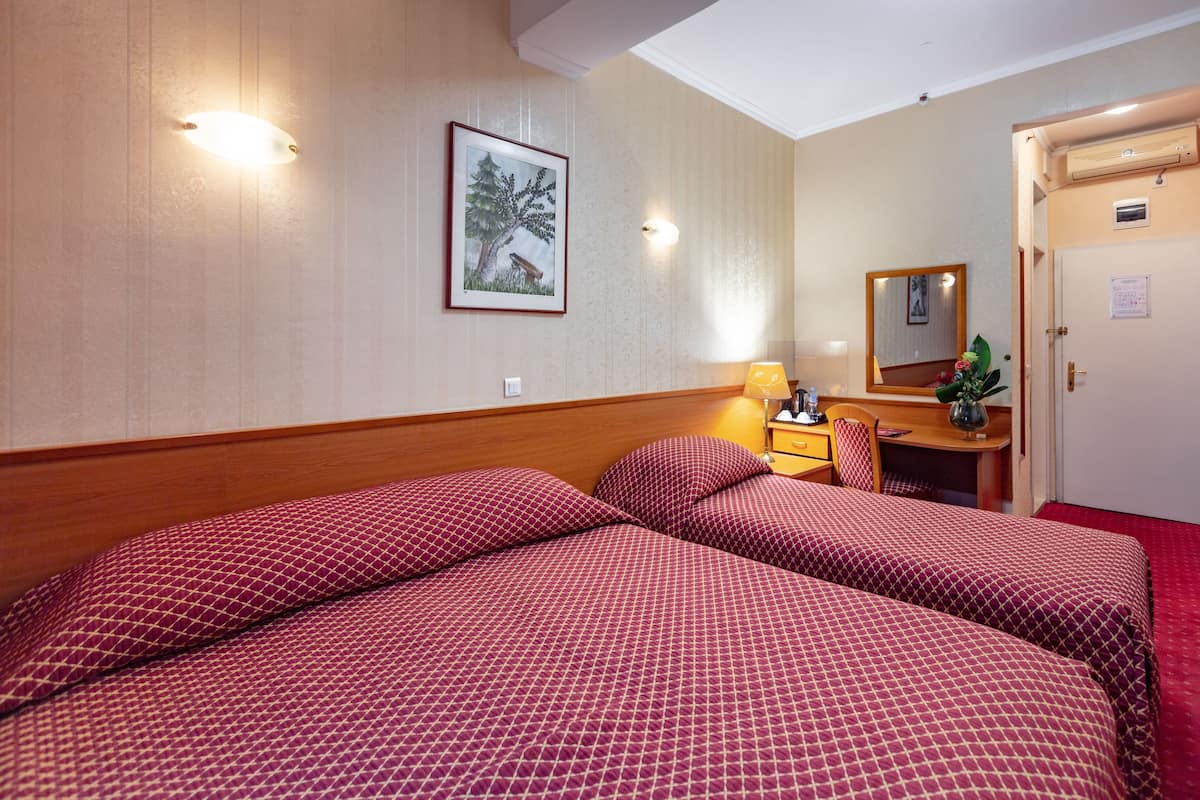 1 bedroom, minibar, in-room safe, desk