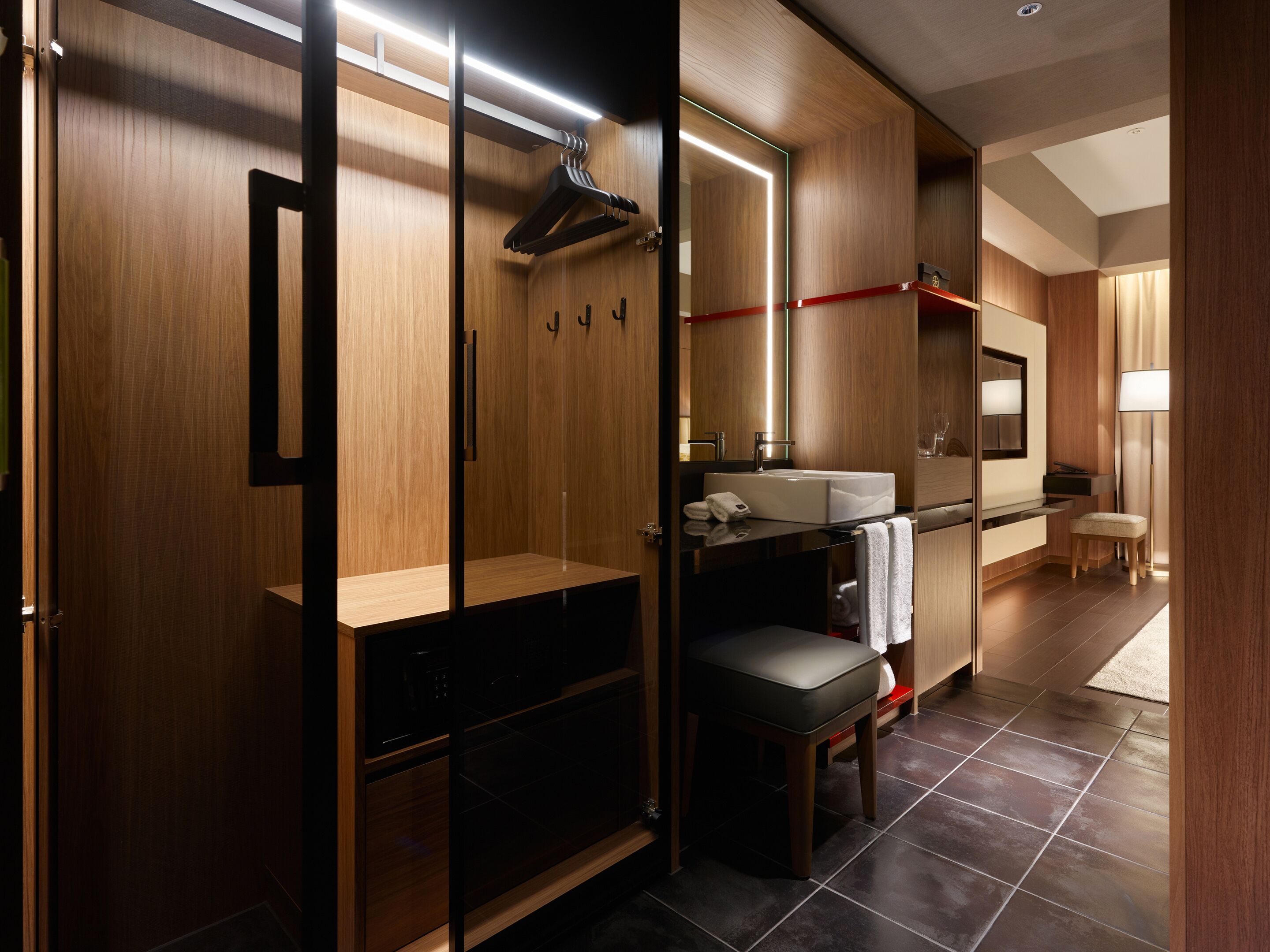 1 bedroom, in-room safe, blackout curtains, free wifi