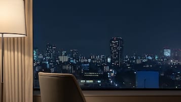 Caja de seguridad en la habitación, cortinas blackout y wifi gratis